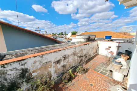 Casa à venda com 3 quartos, sendo 1 suíte, em Vila Constança, São Paulo, SP