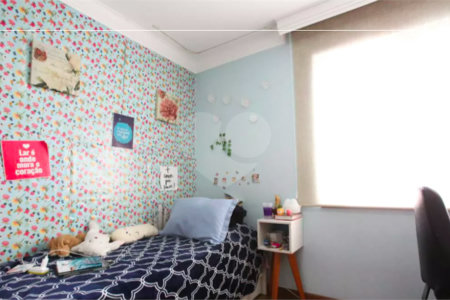 Apartamento à venda com 3 quartos, sendo 1 suíte, em Itaim Bibi, São Paulo, SP