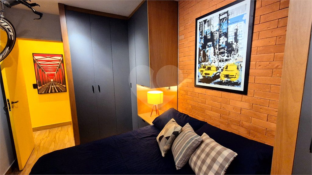 Apartamento à venda com 1 suíte em Vila Uberabinha, São Paulo, SP