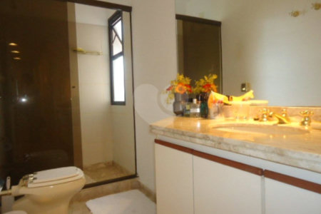 Apartamento à venda com 3 quartos, sendo 1 suíte, em Vila Suzana, São Paulo, SP