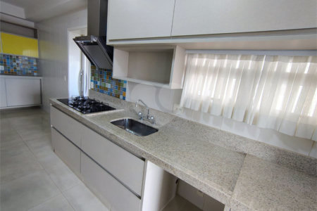 Apartamento à venda com 3 suítes em Anhangabaú, Jundiaí, SP