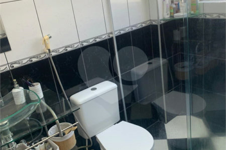 Apartamento à venda com 2 quartos, sendo 1 suíte,  em Canto do Forte, Praia Grande, SP