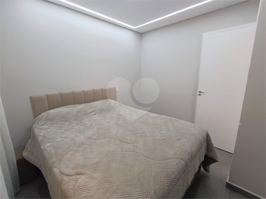 Apartamento à venda com 2 quartos, sendo 1 suíte, em Chácaras Manão, Mairinque, SP