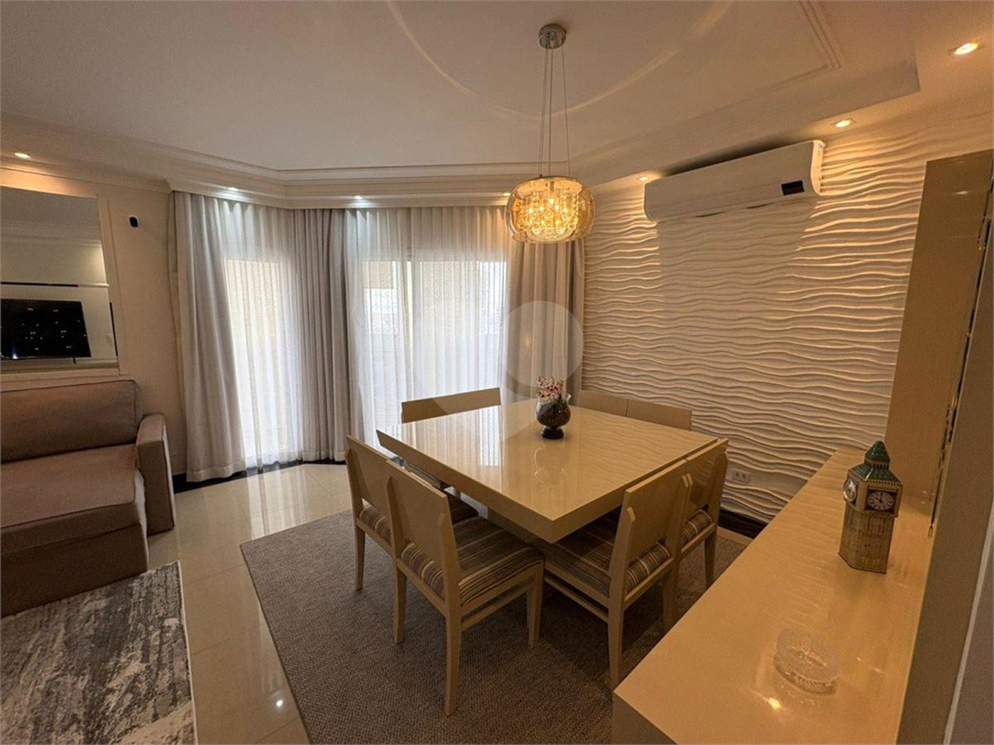 Apartamento à venda com 3 suítes em Santa Teresinha, São Paulo, SP