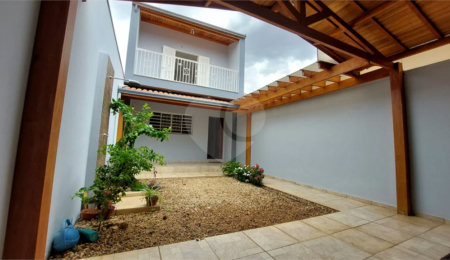 Casa à venda com 2 suítes em Jardim Astúrias II, Piracicaba, SP