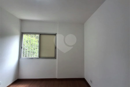 Apartamento a venda na Vila Clementino com dois dormitórios