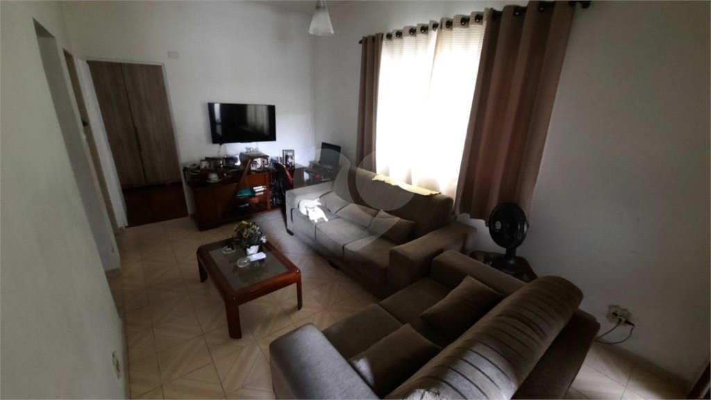 Sobrado à venda com 6 quartos, sendo 2 suítes, em Santana, São Paulo, SP