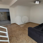 Casa à venda com 3 quartos, sendo 1 suíte, no condomínio Residencial Jardins, São Bernardo do Campo - SP
