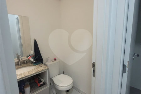 Apartamento à venda com 2 quartos, sendo 1 suíte,  em Jardim Marajoara, São Paulo, SP