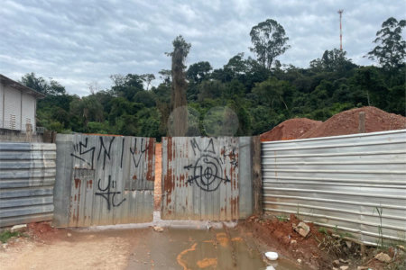 Terreno à venda em Jardim do Rio Cotia, Cotia, SP