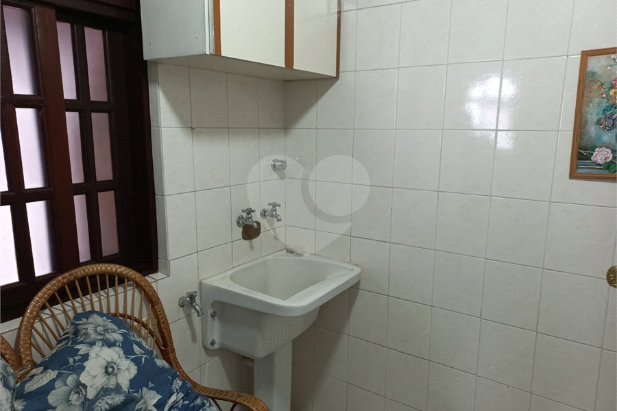 Sobrado à venda ou para alugar com 4 quartos, sendo 1 suíte,  em Barro Branco (zona Norte), São Paulo, SP