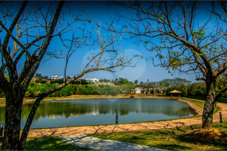 Terreno à venda no condomínio Residencial Arboretum, Vinhedo - SP