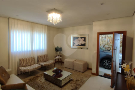 Casa com 3 dormitórios à venda no bairro Jardim Cardinalli, em São Carlos/SP