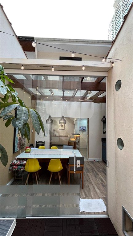 Sobrado à venda com 2 quartos em Vila Uberabinha, São Paulo, SP