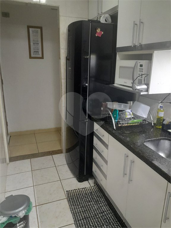 Apartamento à venda com 2 quartos em Cidade Tiradentes, São Paulo, SP