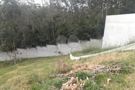 Terreno à venda no condomínio Mosaico da Serra, Mogi das Cruzes - SP
