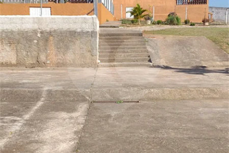 Chácara à venda com 3 quartos, sendo 1 suíte, em Outeiro das Paineiras (botujuru), Campo Limpo Paulista, SP