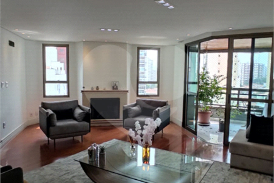 Apartamento à venda com 4 quartos, sendo 2 suítes, em Santana, São Paulo, SP