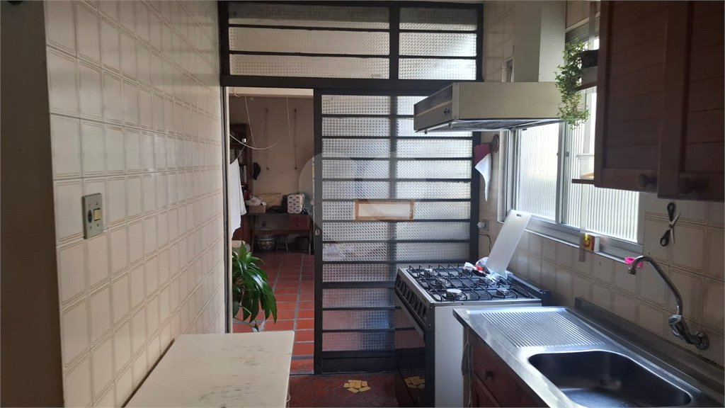 Casa Térrea à venda com 3 quartos em Vila Pompéia, São Paulo, SP