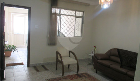 Casa à venda com 2 quartos, sendo 1 suíte, em Mirandópolis, São Paulo, SP