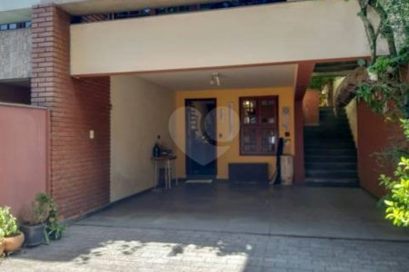 Casa à venda com 3 suítes em Jardim Olympia, São Paulo, SP