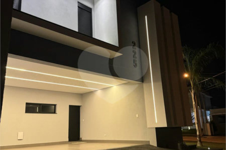 Casa à venda ou para alugar com 3 suítes no condomínio Residencial Central Parque, Salto - SP