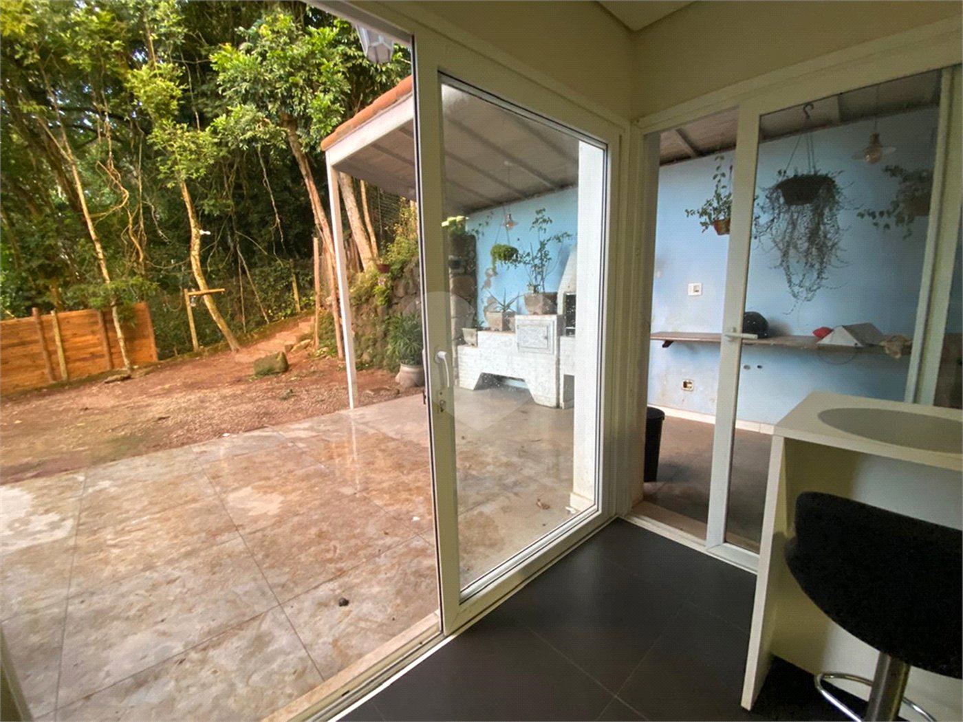 Casa à venda com 4 suítes no condomínio Alpes da Cantareira, Mairiporã - SP