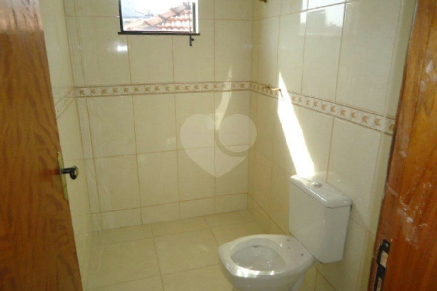 Sobrado à venda com 4 quartos, sendo 2 suítes, em Vila Rosália, Guarulhos, SP