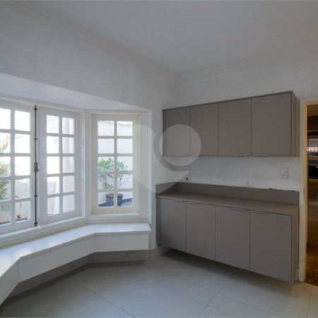 Casa à venda com 3 quartos, sendo 1 suíte, em Brooklin Paulista, São Paulo, SP