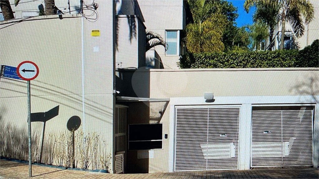 Casa à venda com 4 suítes no condomínio Escape Condominium, São Paulo - SP