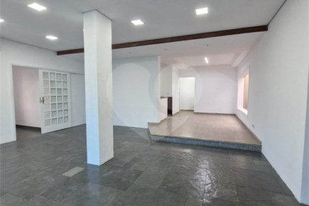 Casa à venda ou para alugar com 5 quartos, sendo 4 suítes,  em Santa Rosa, Vinhedo, SP