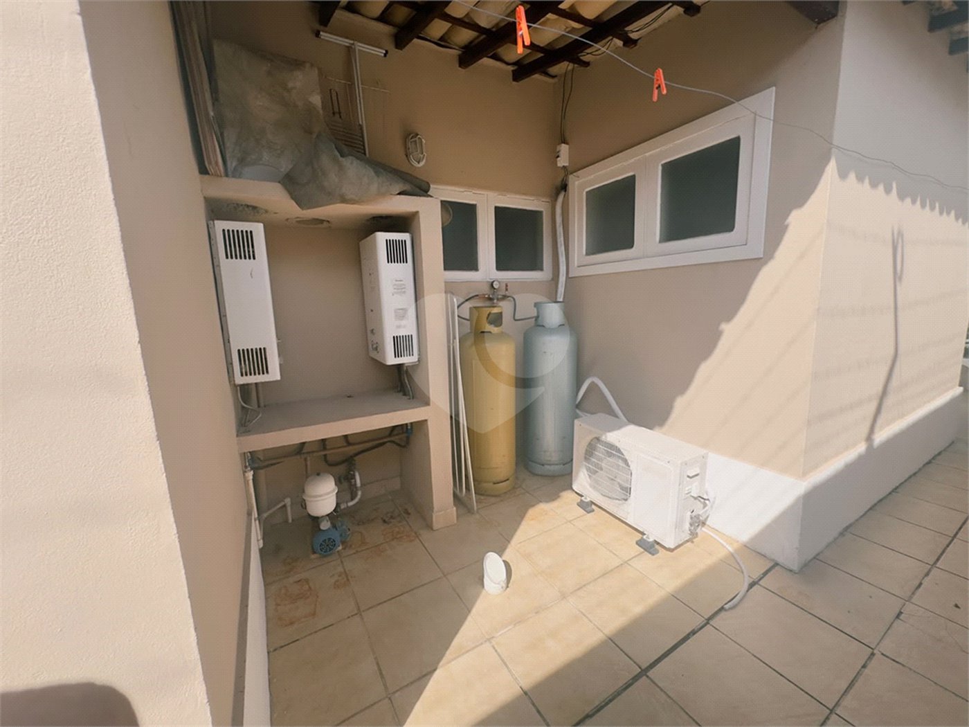 Casa em condomínio à venda com 4 quartos, sendo 3 suítes, em Manguinhos, Armação dos Búzios, RJ