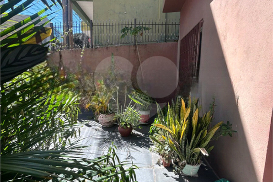 Casa Térrea à venda com 4 quartos em Vila Guilherme, São Paulo, SP