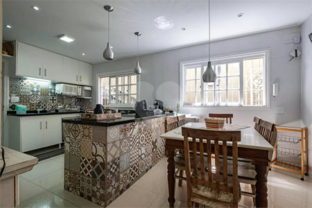 Casa à venda com 3 quartos, sendo 1 suíte, em Sumaré, São Paulo, SP