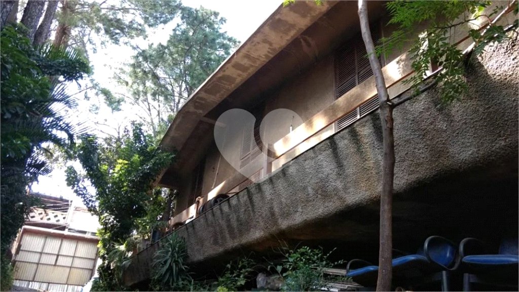 Terreno à venda em Vila Carmosina, São Paulo, SP