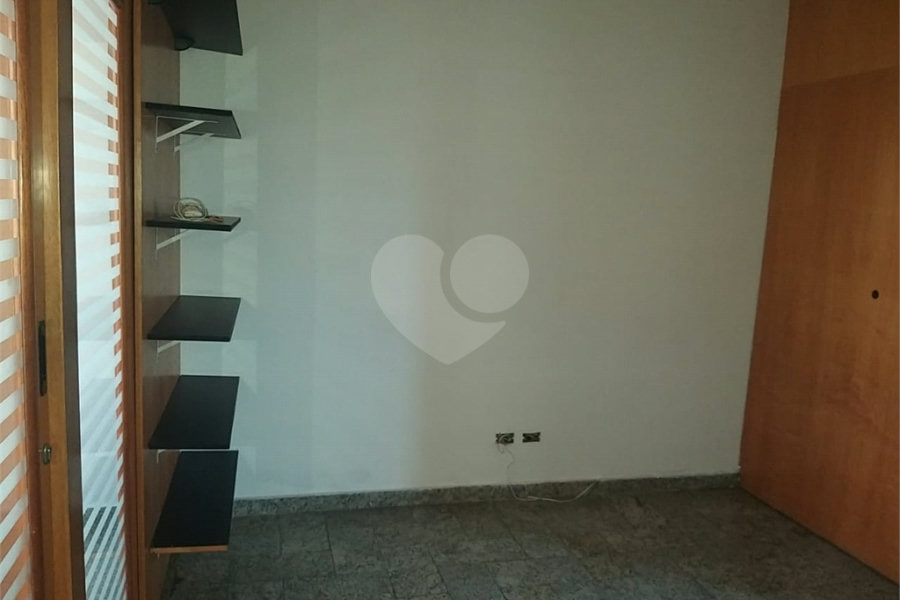 Prédio à venda em Santana, São Paulo, SP