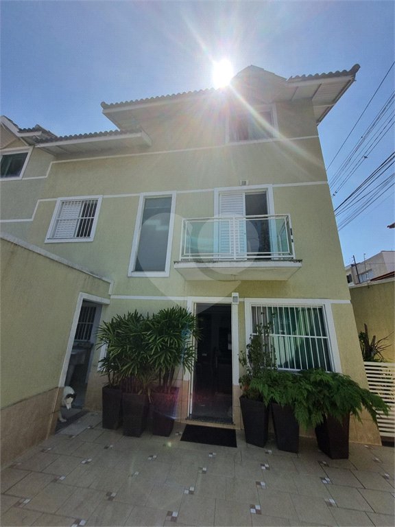 Sobrado à venda com 3 suítes em Vila Guilherme, São Paulo, SP