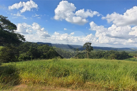 Terreno à venda em Iara, Atibaia, SP