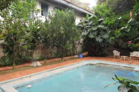 Casa Térrea à venda com 5 quartos, sendo 1 suíte, em Morumbi, São Paulo, SP