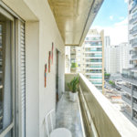 Apartamento à venda com 3 quartos, sendo 1 suíte,  em Moema, São Paulo, SP