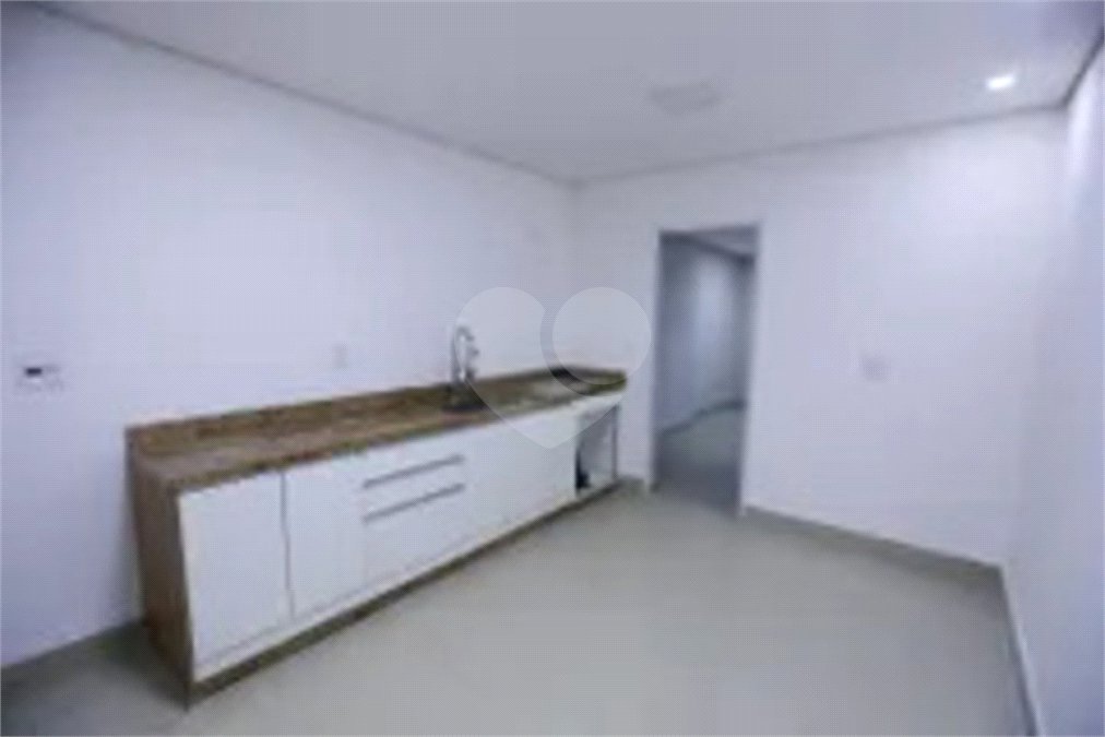 Casa à venda com 3 suítes em Jardim Santo Elias, São Paulo, SP