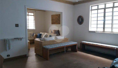 Sobrado à venda com 6 quartos, sendo 1 suíte,  em Santana, São Paulo, SP