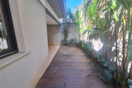 Casa à venda ou para alugar com 3 suítes no condomínio Boulevard Ibirapuera, São Paulo - SP
