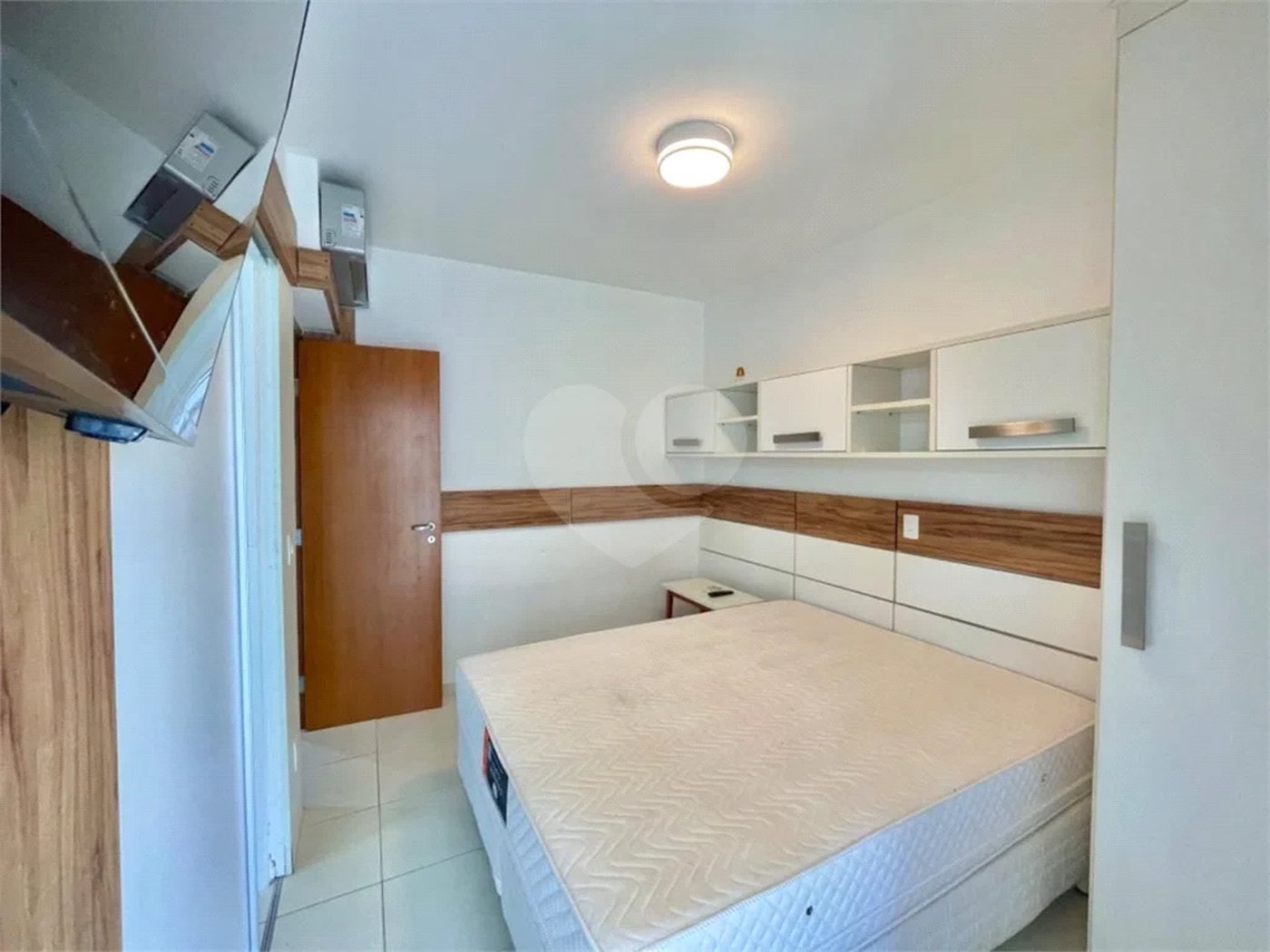 Apartamento à venda com 3 suítes em Riviera de São Lourenço, Bertioga, SP