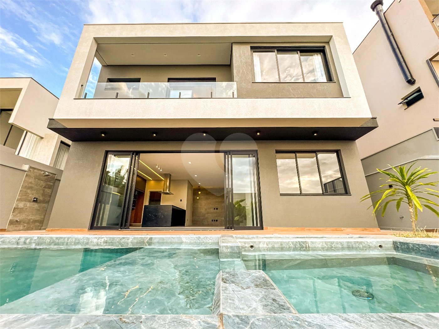 Casa à venda com 3 suítes no condomínio Jardim Vila Paradiso, Indaiatuba - SP