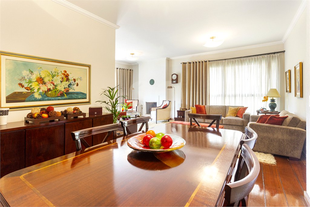 Apartamento à venda com 4 quartos, sendo 3 suítes, em Jardim Prudência, São Paulo, SP