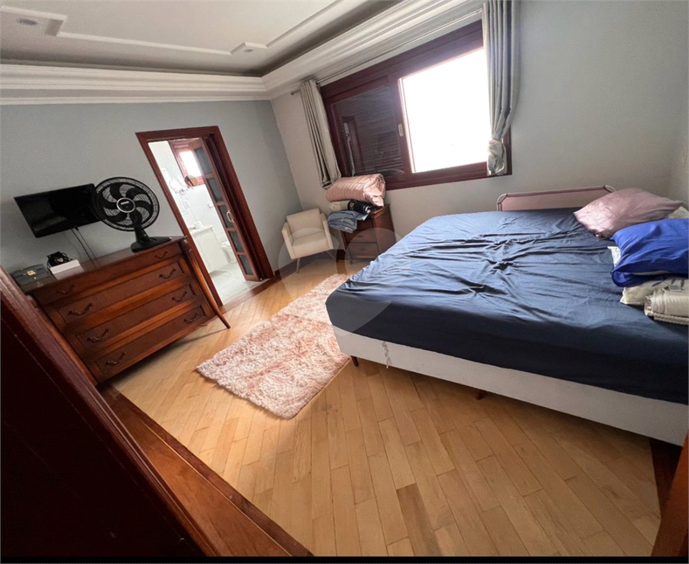 Casa à venda com 5 suítes em Aruã, Mogi das Cruzes, SP