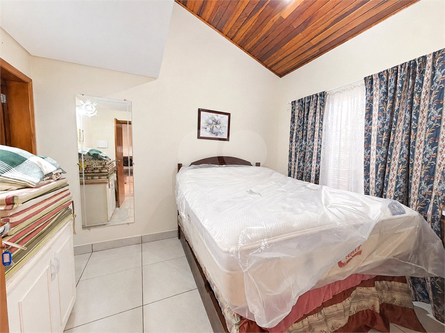 Casa à venda com 5 suítes no condomínio Parque Village Castelo, Itu - SP