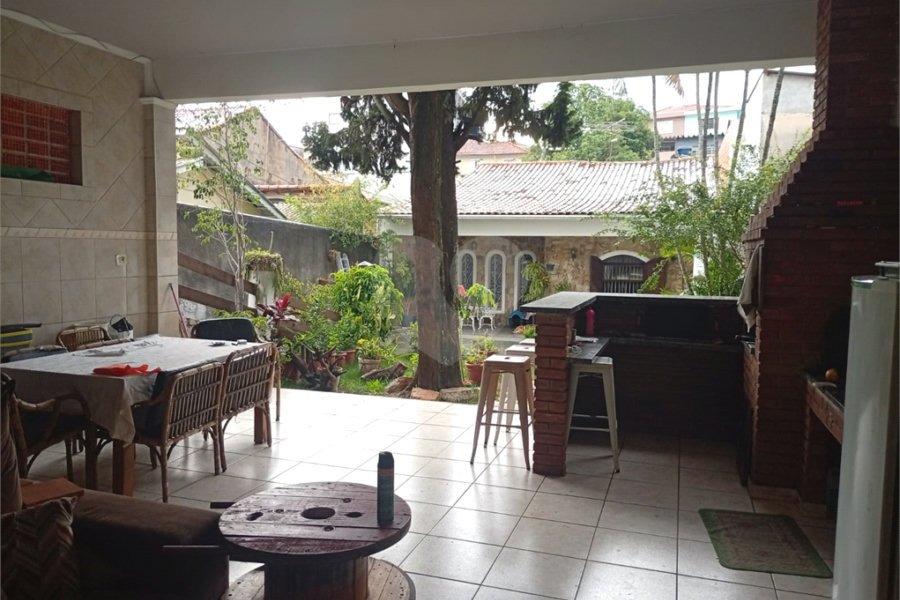 Casa à venda com 3 quartos, sendo 1 suíte, em Tucuruvi, São Paulo, SP