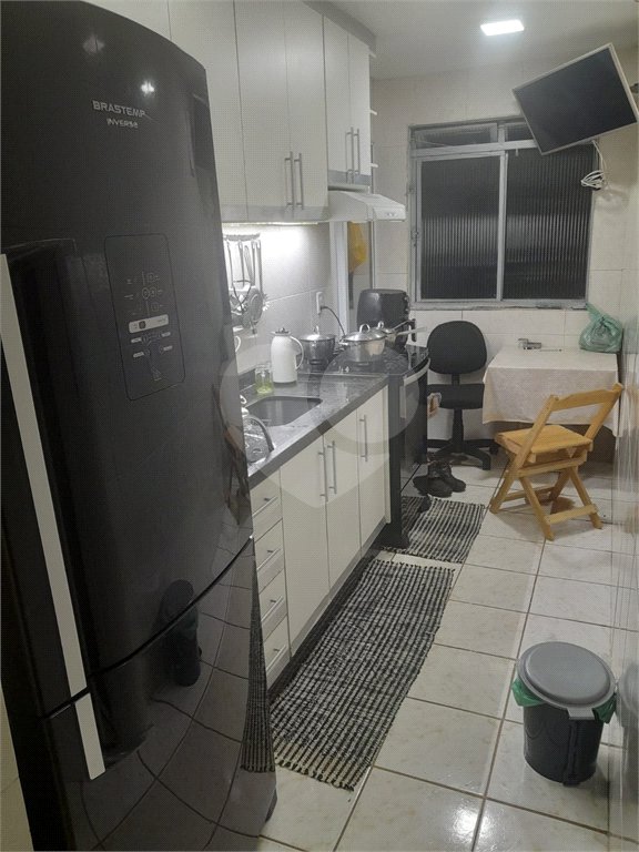 Apartamento à venda com 2 quartos em Cidade Tiradentes, São Paulo, SP